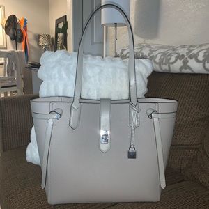 Michael Kors Cassie Large tote & wallet